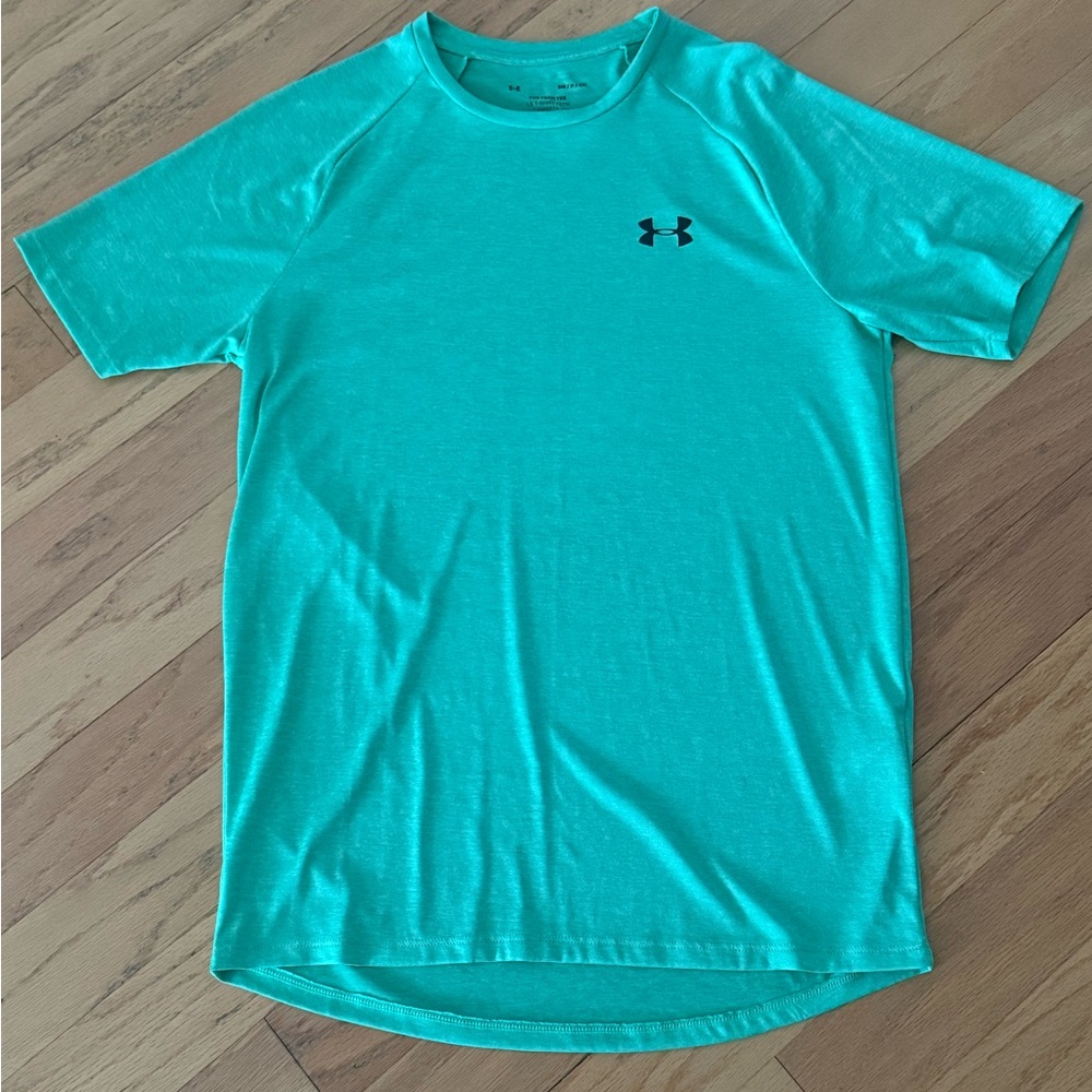 Under Armour Green Short Sleeve Tee